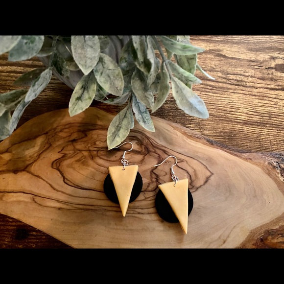 Hand Crafted Jewelry - Handmade Clay Earrings | Desert Sands Arrow/Circle